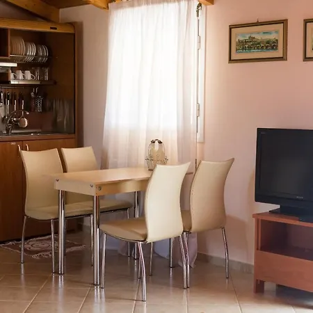 Apartment Majo Zakynthos Town